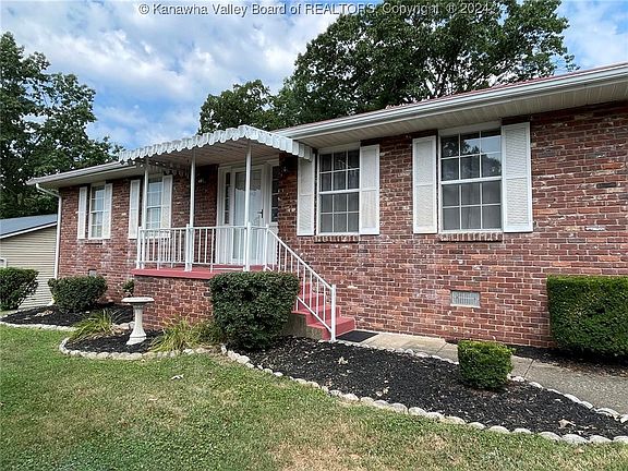 4th image of 5454 Sandhurst Ln