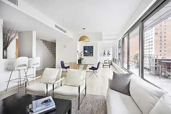 Sold by Stribling | media 28