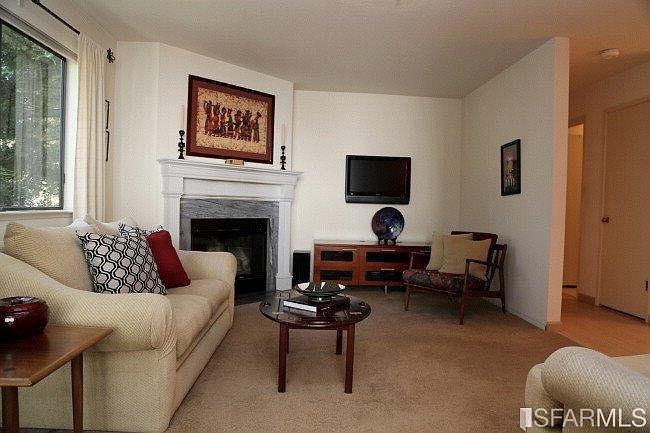 1st image of 340 Grand Blvd #104