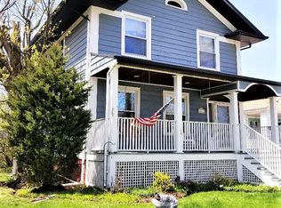 144 N Park Rd, La Grange, IL 60525