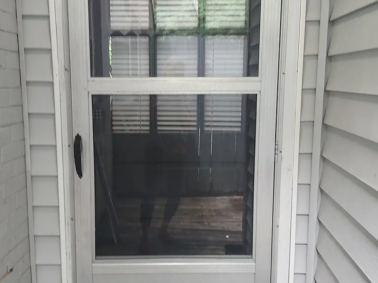 212 Dianne St #B — Photo 2