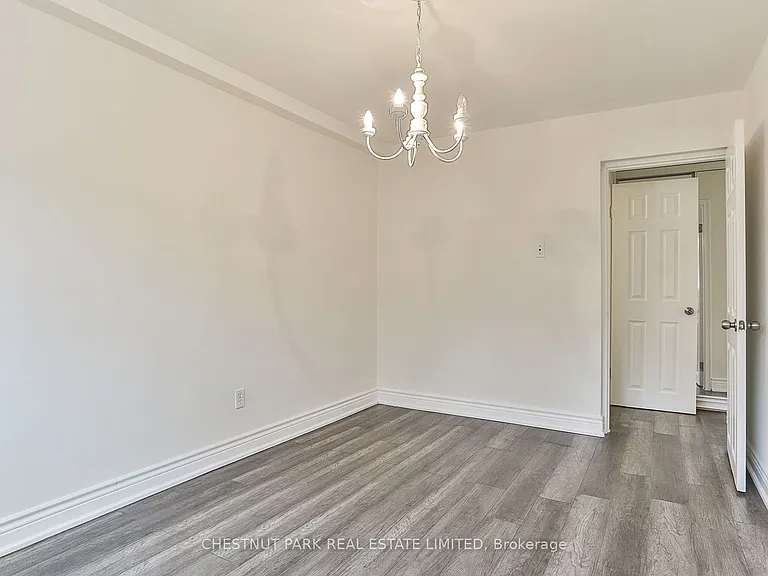 76 Walmsley Blvd #1 — Photo 24