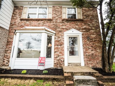 4 Coach Ct, Saint Peters, MO, 63376