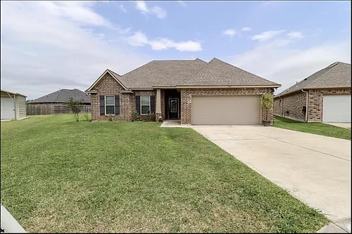 4401 Sweetgum Dr Photo 1