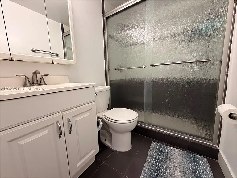 16518 NE 26th Ave #403 — Photo 13