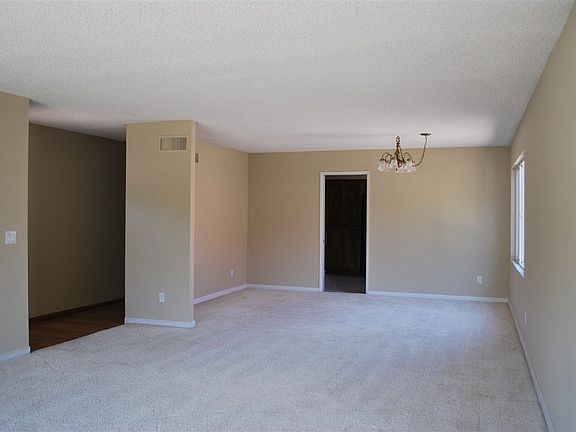 3rd image of 6017 Bounty St