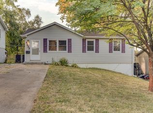 6633 Pratt St, Omaha, NE 68104