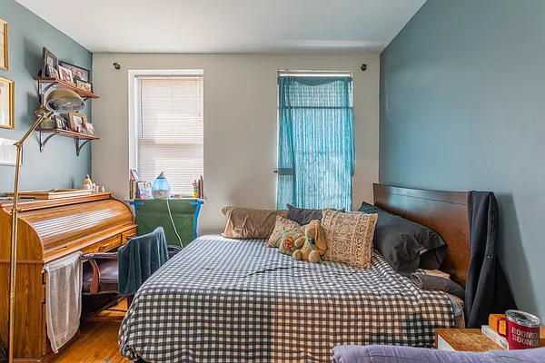 Rented by Bond New York | media 20