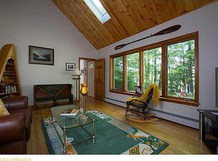19 Forest Ln, Cumberland, ME 04021