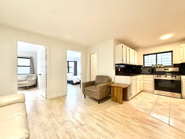 416 Hooper Street image 1 of 14