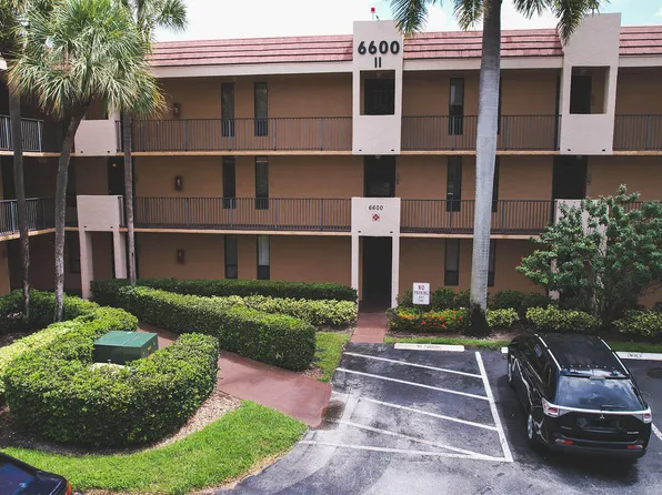 6618 CORAL LAKE Drive #206, Margate, FL 33063