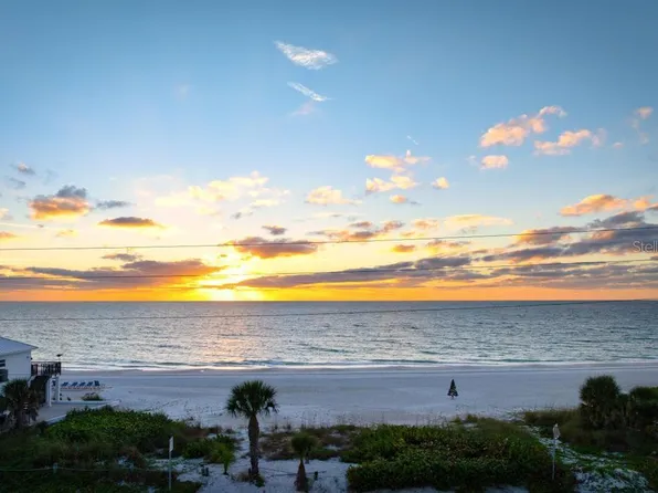 1007 Gulf Dr N Unit 208, Bradenton Beach, FL 34217