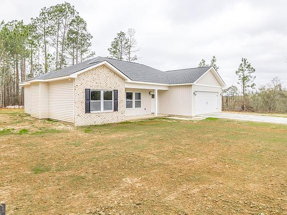 3rd image of 212 Lovett Farm Rd