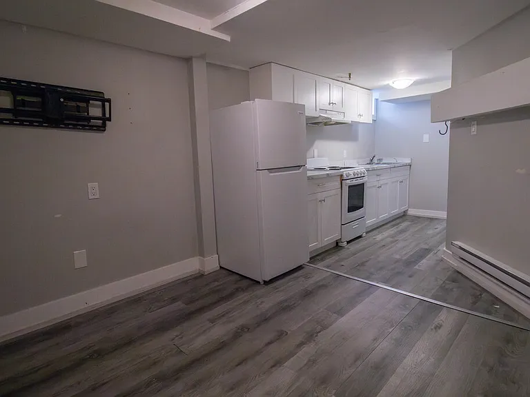 44 Rodman St #8 — Photo 2