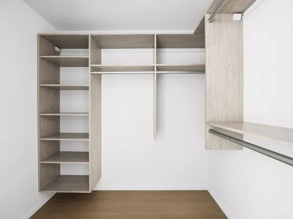 30 Riverside Boulevard image 11 of 18