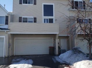 6876 Meadow Grass Ln S, Cottage Grove, MN 55016