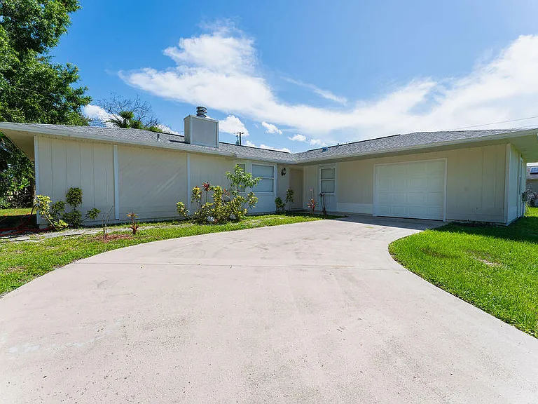 1242 SW Parma Ave — Photo 61