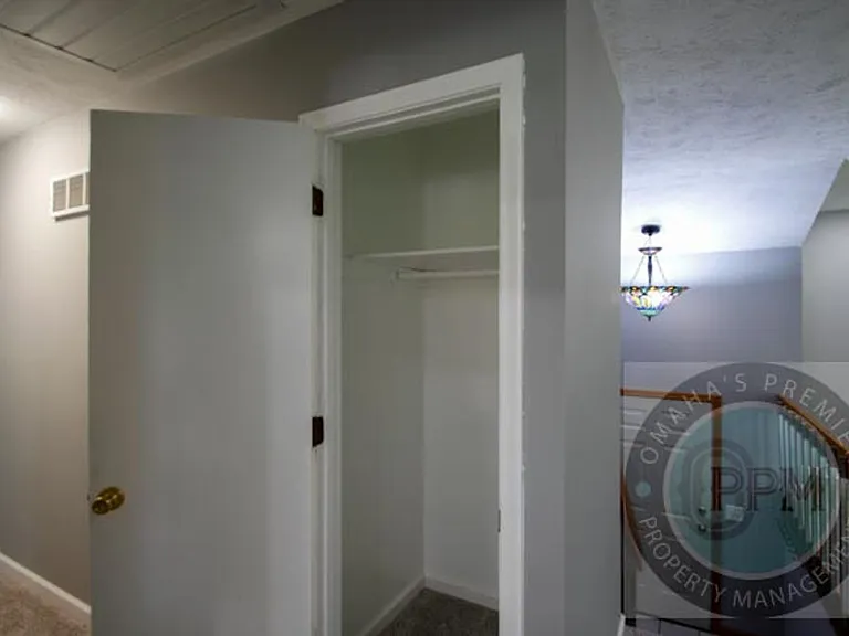 6204 S 140th Ave — Photo 4