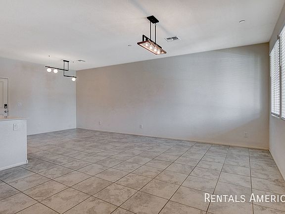 5th image of 1010 Belton Lake Ave