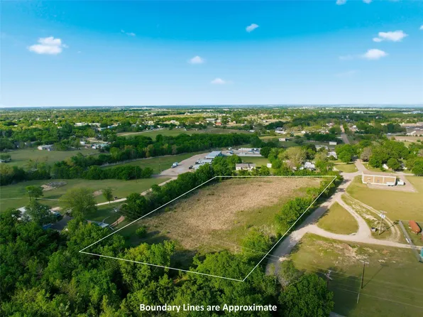 Willow Dr, Woodway, TX 76712