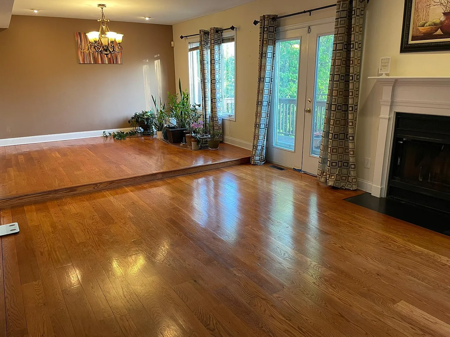 4 bed, 2.5 bath, 2741 sqft, $3,800 — Photo 3