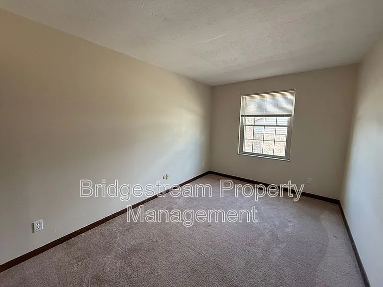1444 Minstrel Dr #A — Photo 6