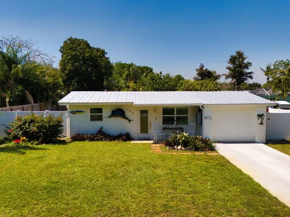 4142 NE Robin Court, Jensen Beach, FL 34957