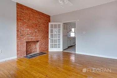 Rented by (Legacy) Elegran