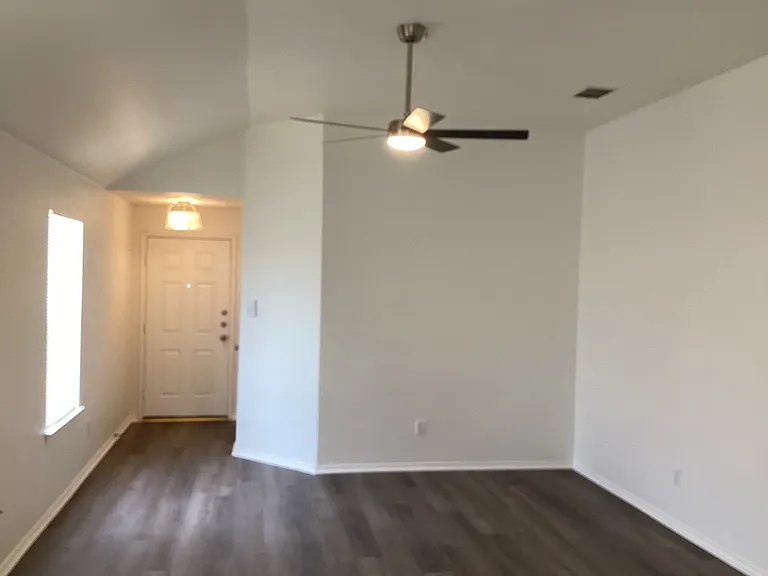 11900 Porcupine Dr — Photo 5