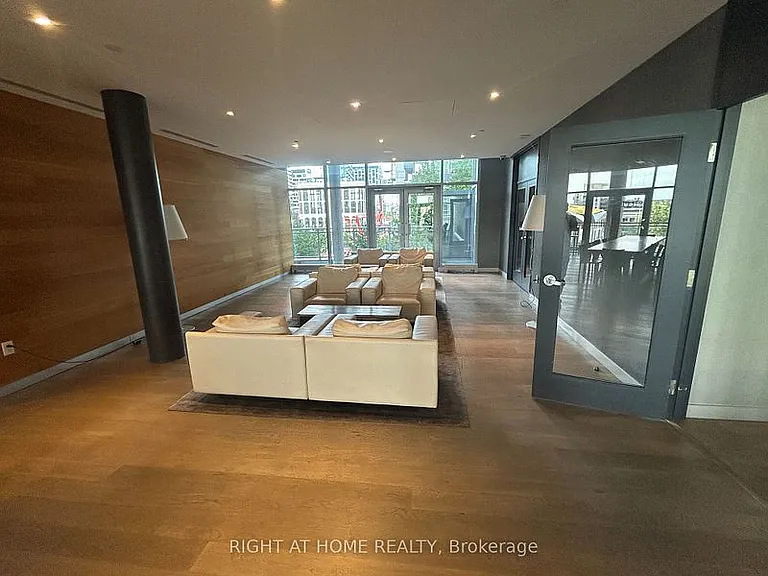 25 Telegram Mews #1508 — Photo 20