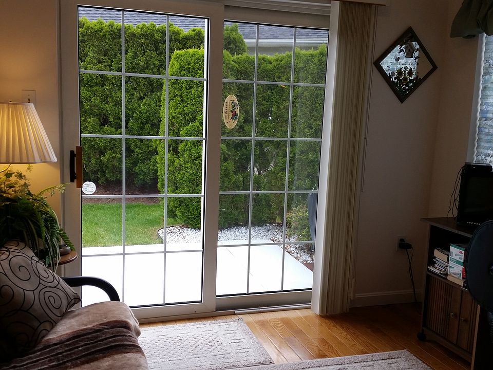 Castle Hills Condominiums Agawam, MA Zillow