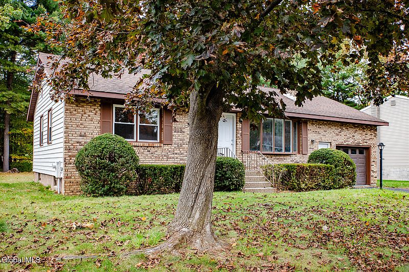 2nd image of 11 Melissa Court