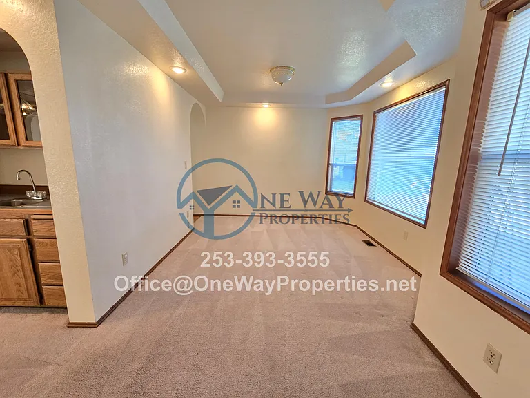 2855 Chambers Bay Dr — Photo 9