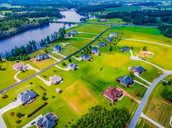 126 Lakeview Estates Dr, Princeton, NC 27569