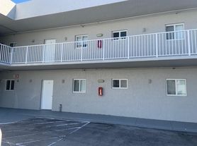 750 SW 2nd St