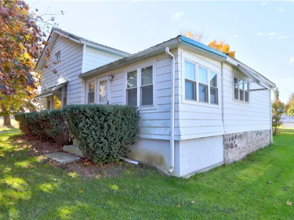 1602 Melvin Hill Rd, Phelps, NY 14532