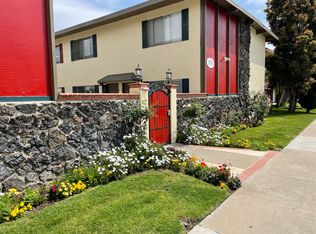1978 Maple Ave, Costa Mesa, CA 92627