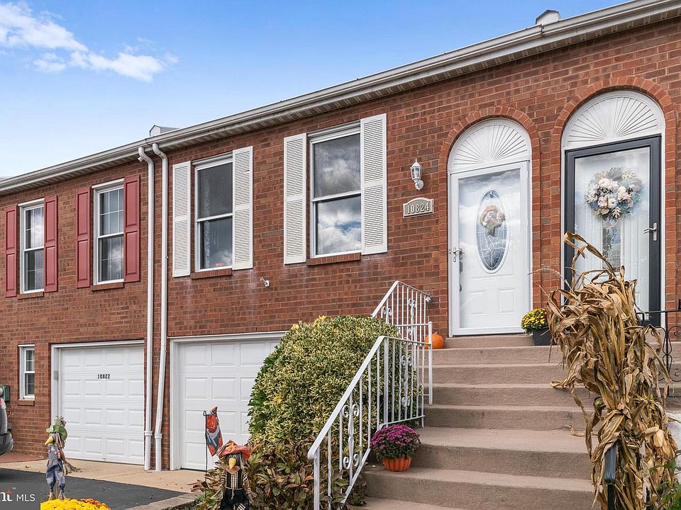 1st image of 10824 W Pelle Cir
