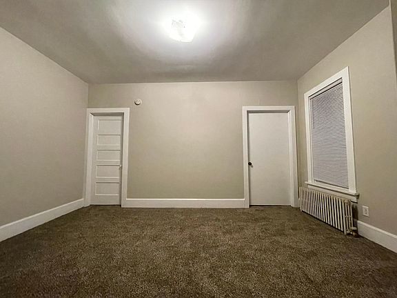 3rd image of 2336 Prairie St #2W