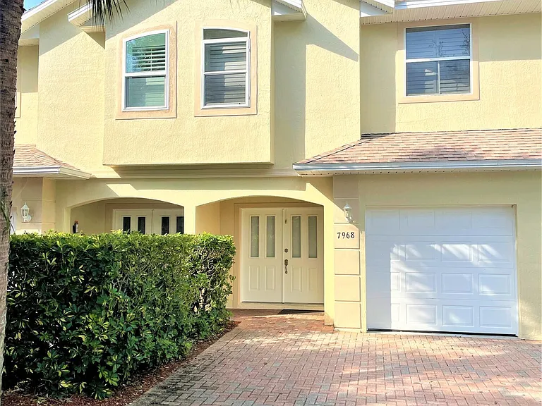 7968 Evelyn Ct — Photo 17