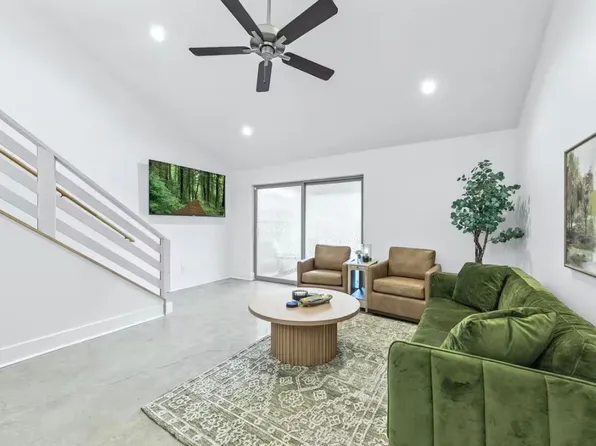 113A Oak Plains Aly, Lafayette, LA 70508