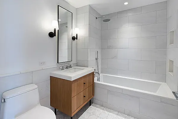 Rented by Compass | media 10