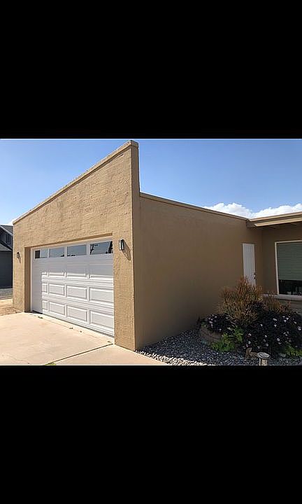 1st image of 3130 E Larkspur Dr
