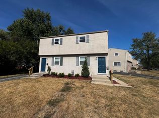 586 Georgian Dr #588, Columbus, OH