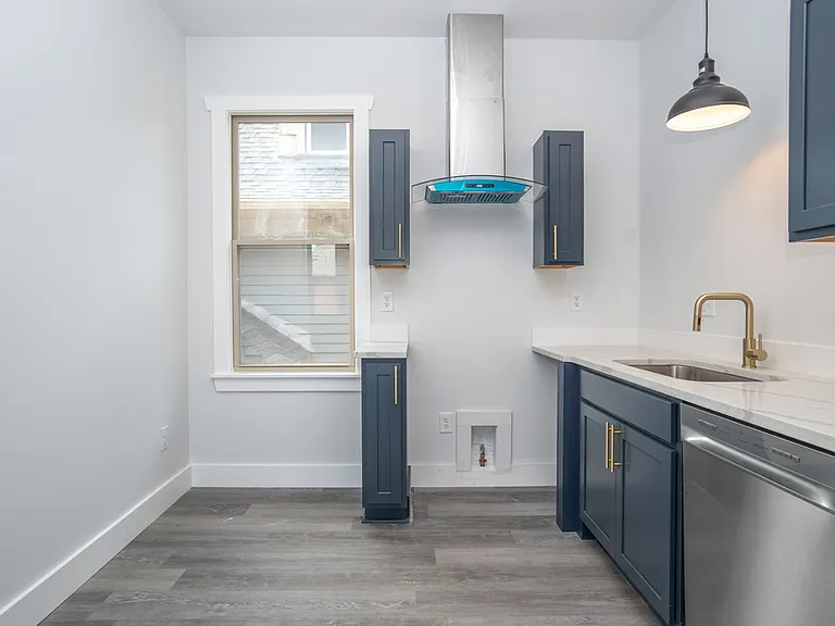 6194 Hecla St — Photo 10