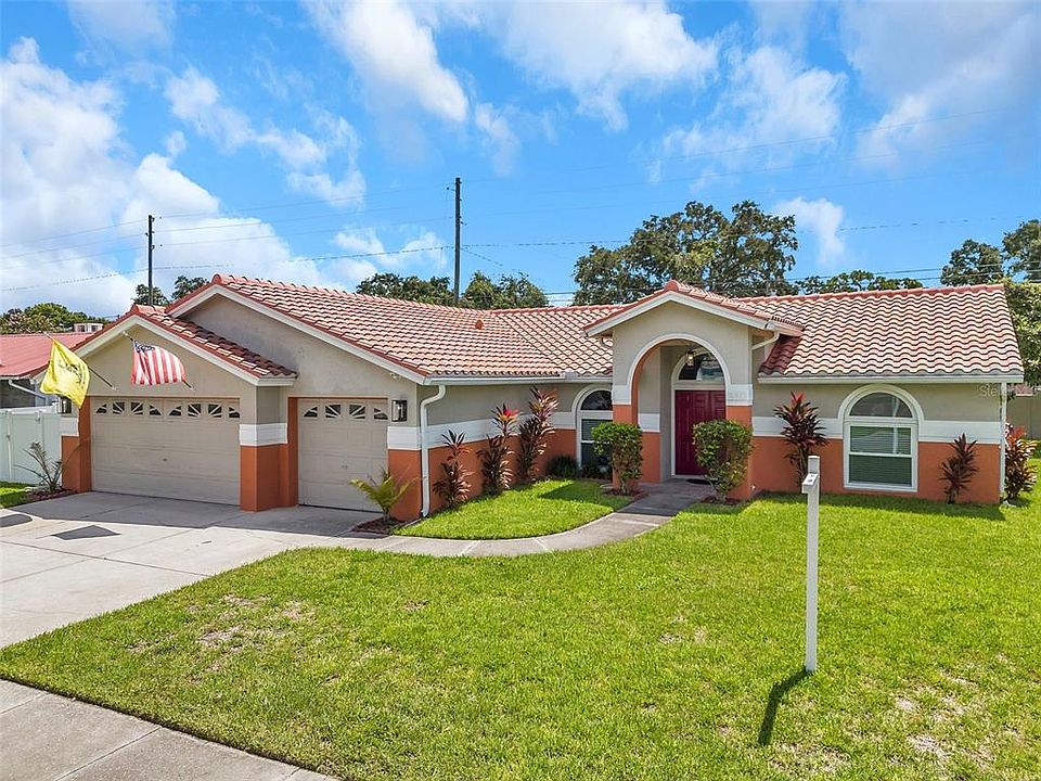 1st image of 310 Osprey Ln