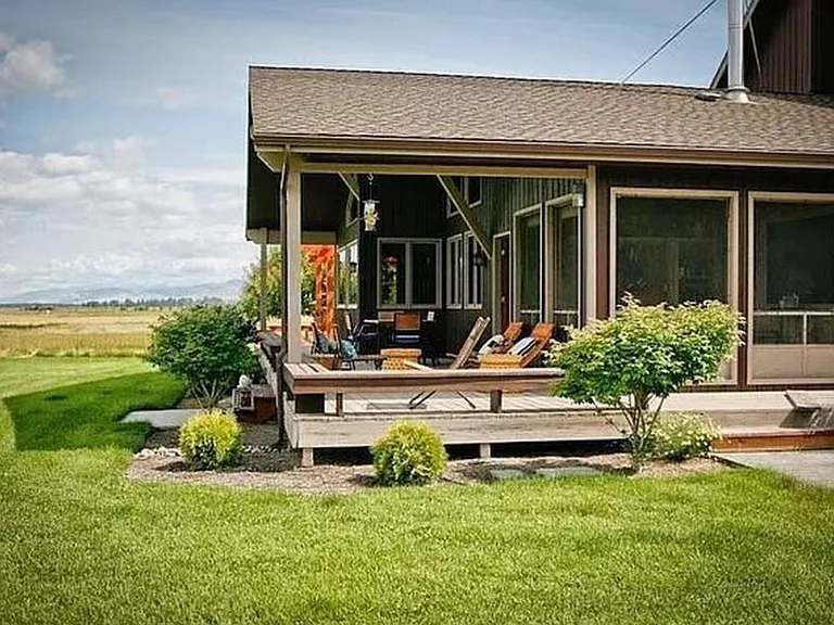 Sann Ln — Photo 3
