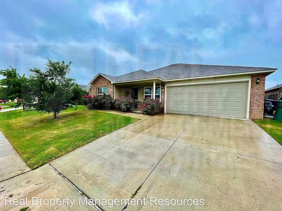1st image of 2912 Cider Mill Ln