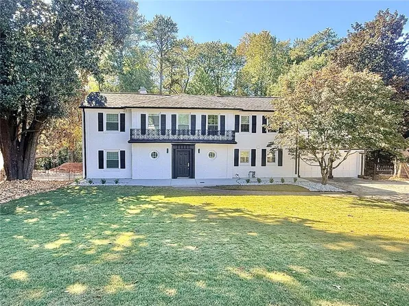 200 W Paces Ferry Rd NW, Atlanta, GA 30305