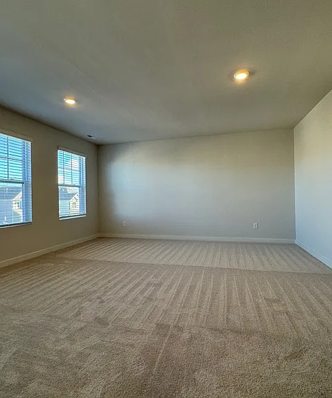 2476 Williams Ridge Dr — Photo 18